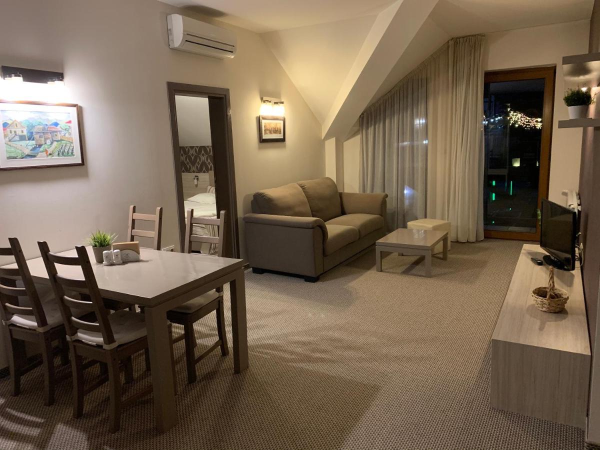 Stayinn Granat Apartments - Next To Gondola Lift Bansko Buitenkant foto