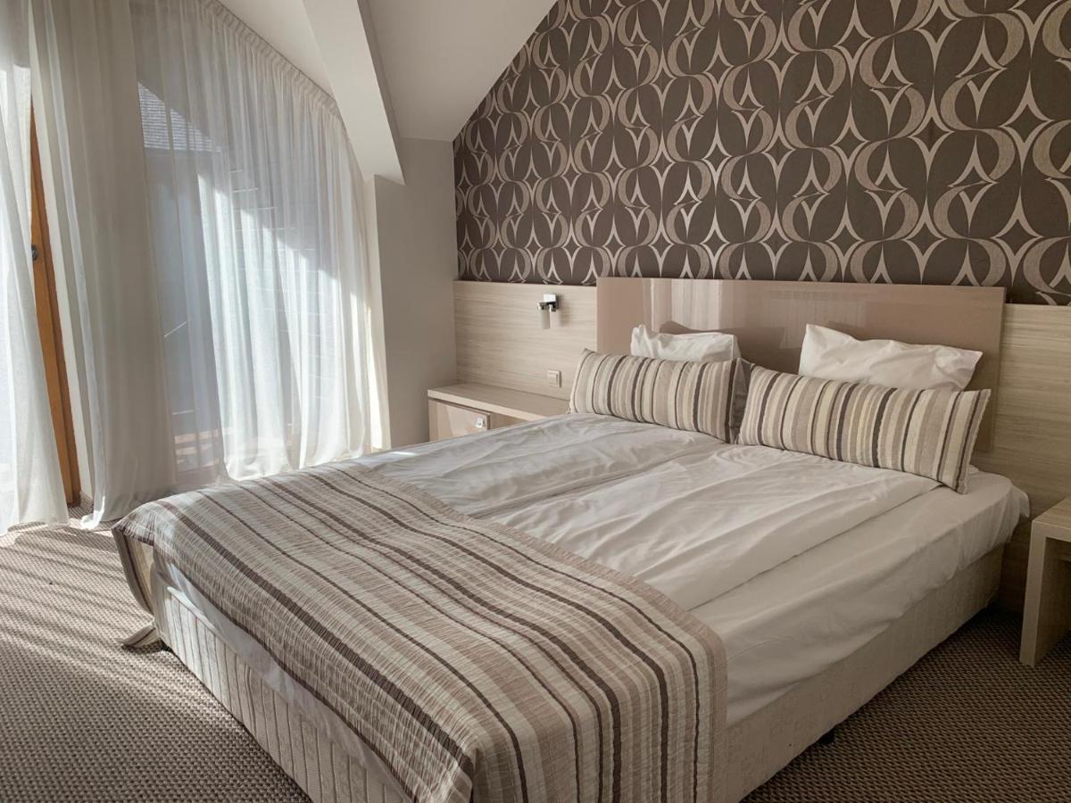 Stayinn Granat Apartments - Next To Gondola Lift Bansko Buitenkant foto